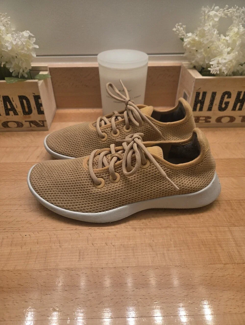 Allbirds Tree Runners Lace-up Sneakers Honey Tan Mesh Women's Size 8